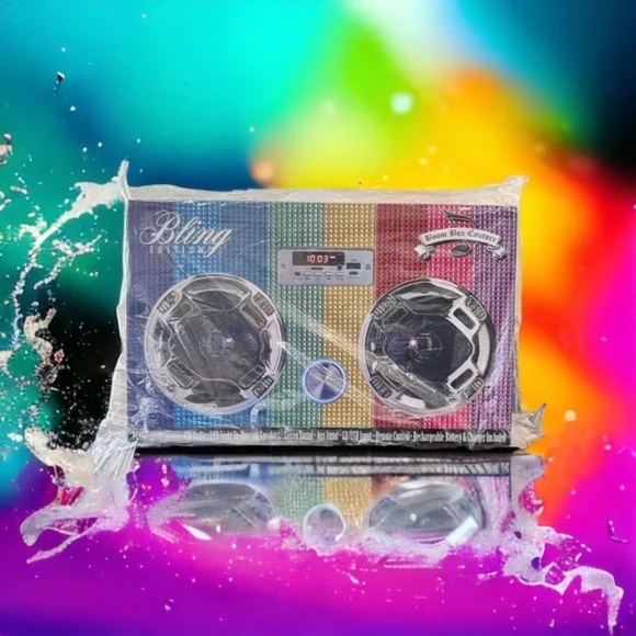 Boom Box Couture Bling Edition - Picture 2 of 8